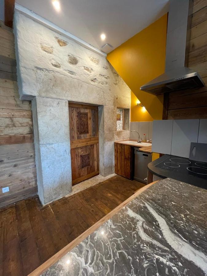Le Refuge De Chaparon Appartement Lathuile Buitenkant foto