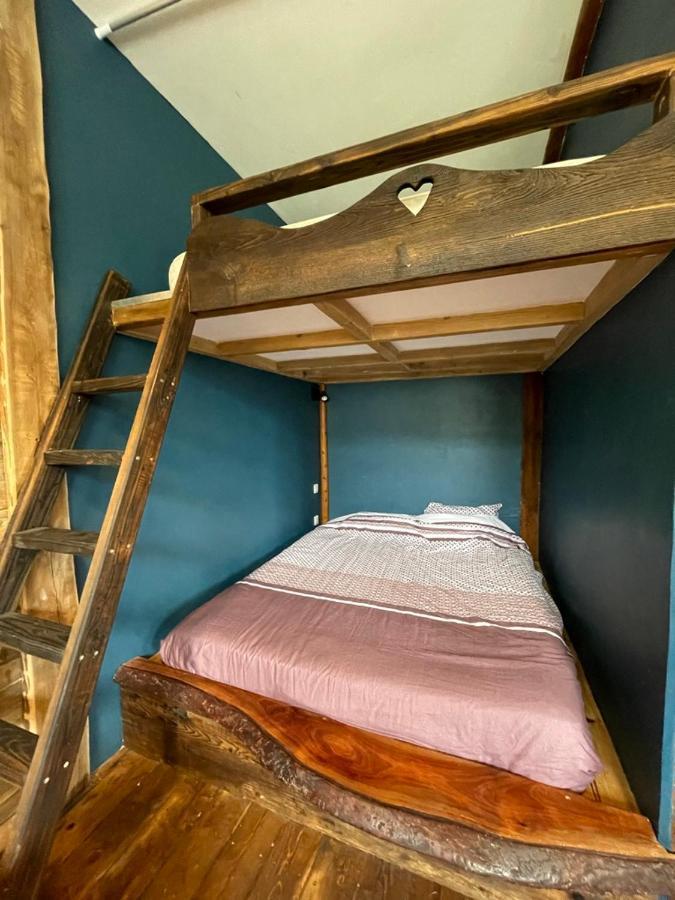 Le Refuge De Chaparon Appartement Lathuile Buitenkant foto